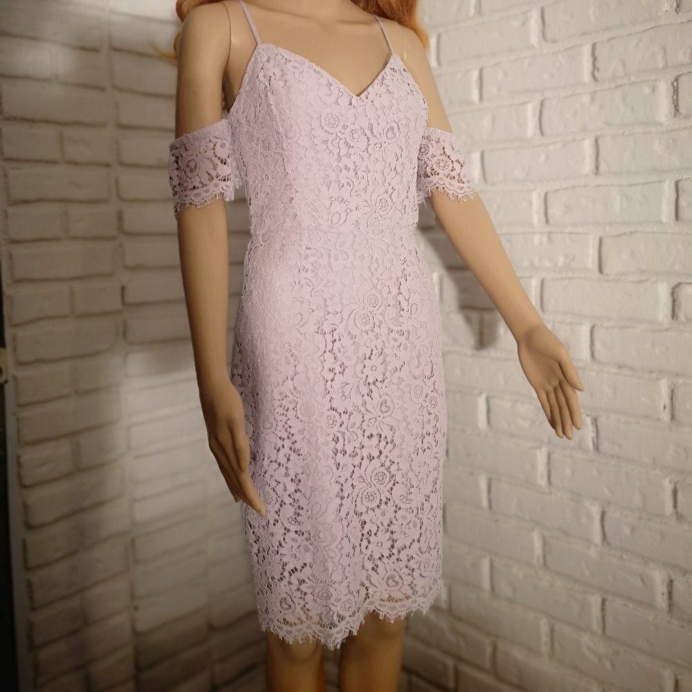Dynamite Ladies Size XS Light Purple Fully Lined Adjustable Straps Lace Dress